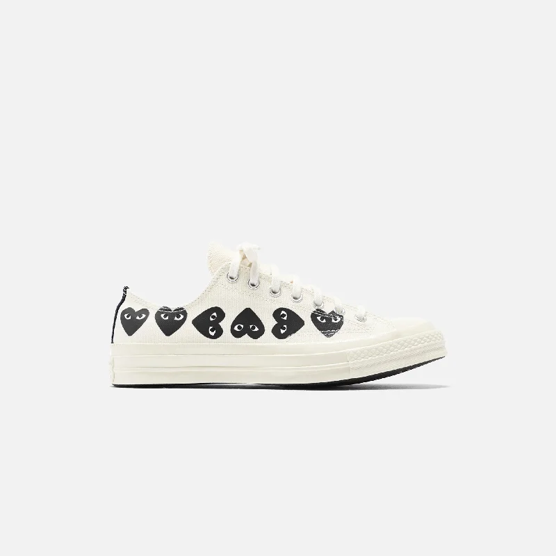 Comme Des Garçons Play x Converse Multi Heart Low Top - Beige / Black